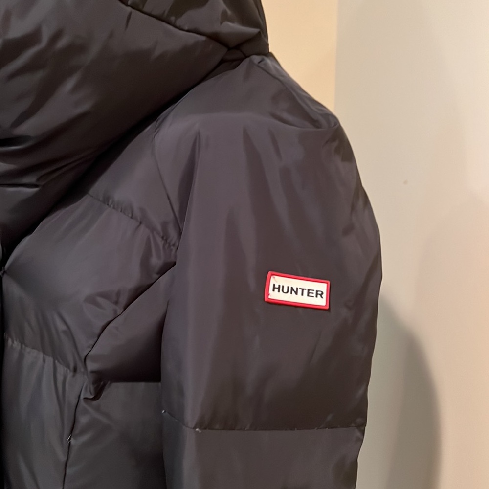 Hunter Black Puffer Ski Jacket with Hood - Picture 2 of 5